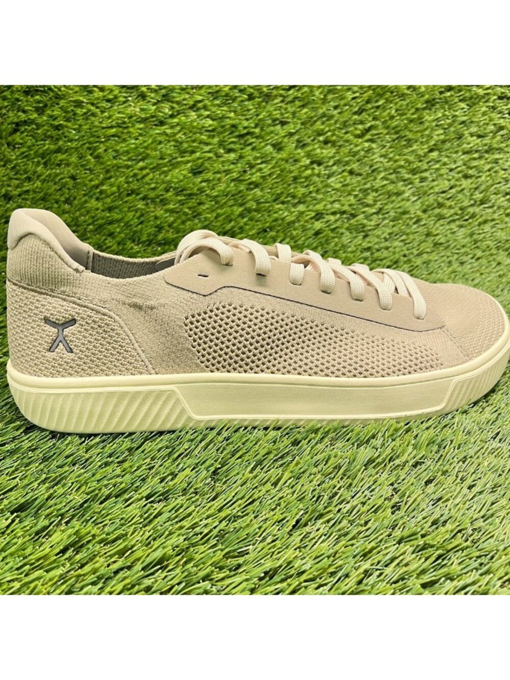 Flux Footwear Adapt Trainer Dune Mens Size 13 Athletic Knit Shoes Sneakers